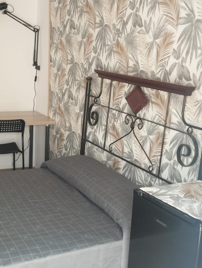 Cervantes Rooms Cádiz Eksteriør bilde