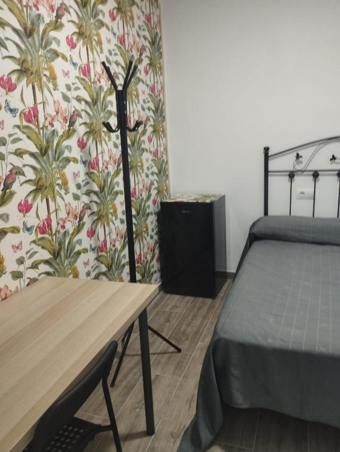 Cervantes Rooms Cádiz Eksteriør bilde